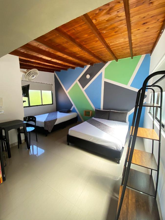 33 Hotel Bulerias Medellín Exterior foto